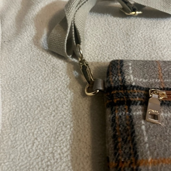 Jenn & Co Flannel Striped Shoulder Bag Purse - Picture 3 of 8